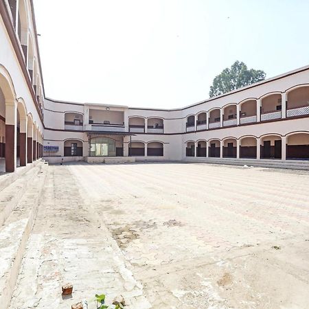 Hotel O Murliwala Wedding Palace And Resort Samalkha Buitenkant foto