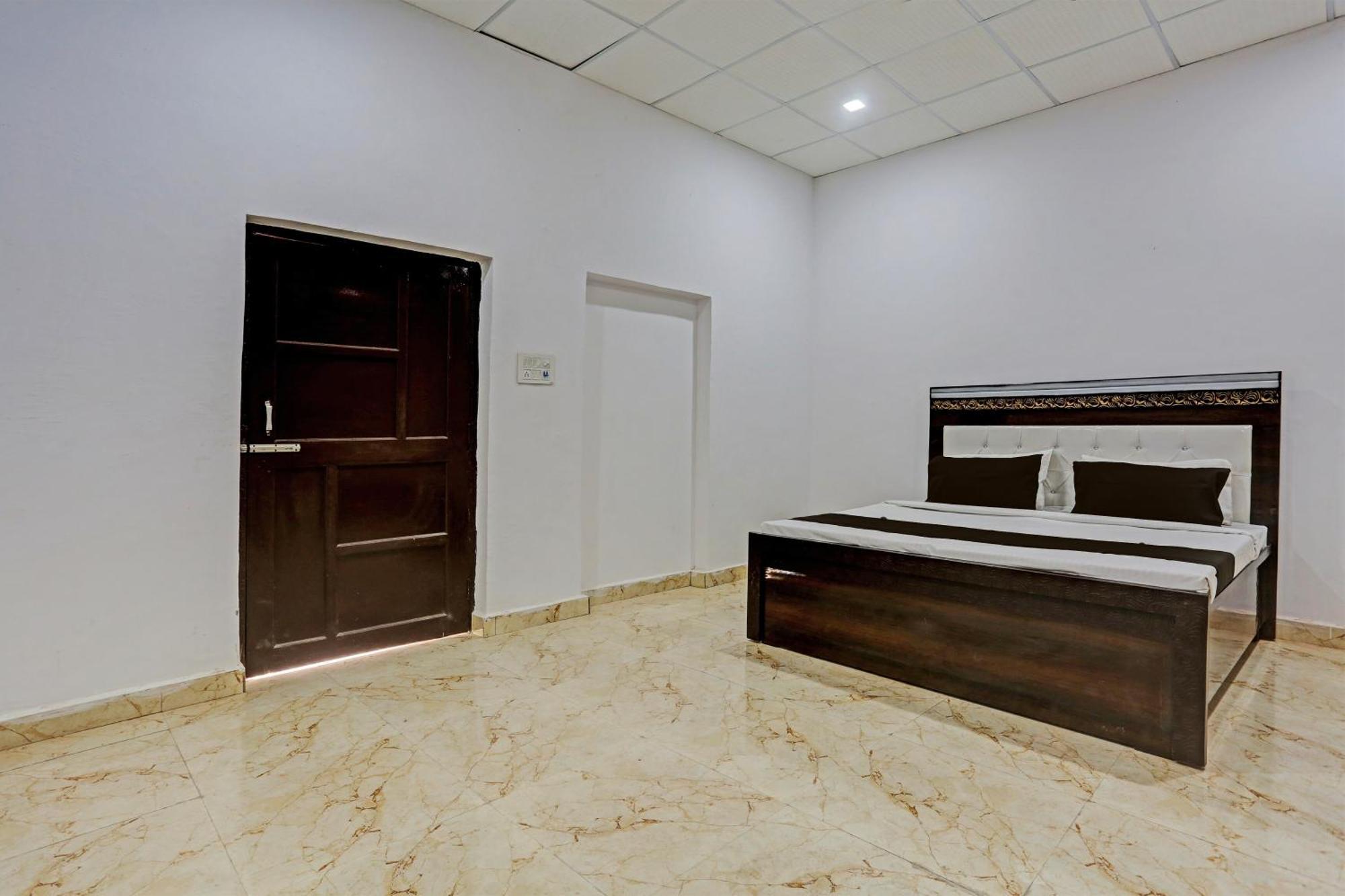 Hotel O Murliwala Wedding Palace And Resort Samalkha Buitenkant foto